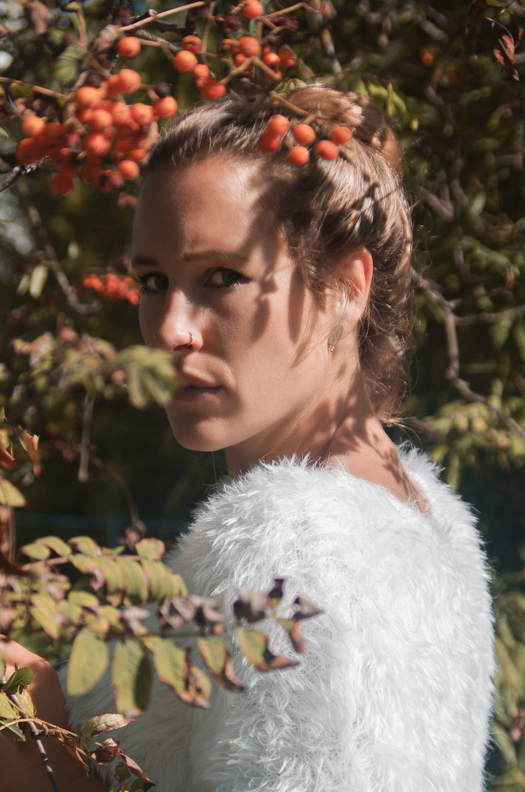 #be free | Braut-Strickjacke in ivory – Bild 5
